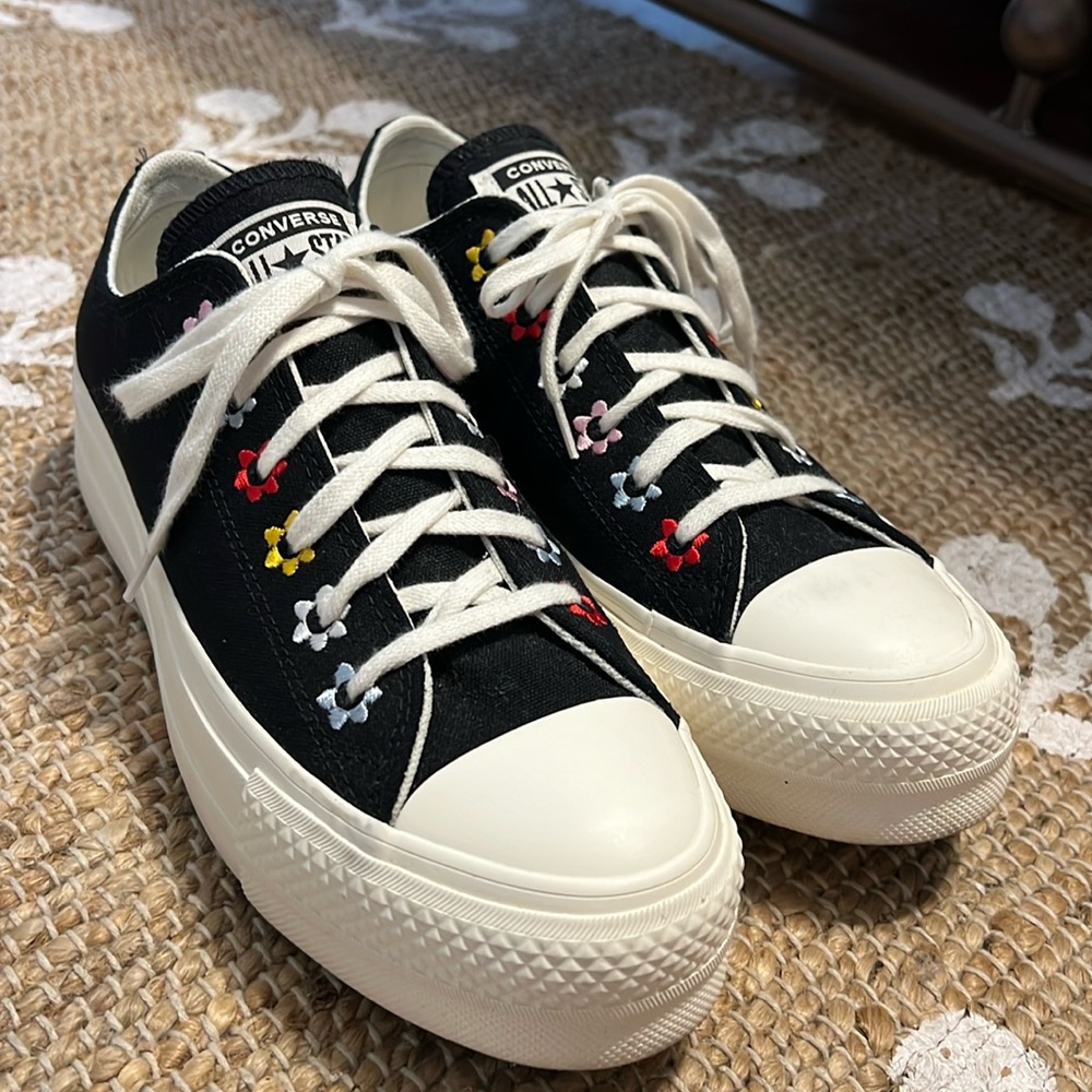 Chuck Taylor All Star Lift Platform Flor